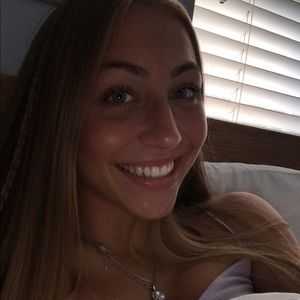 Meet your Posher, Milla